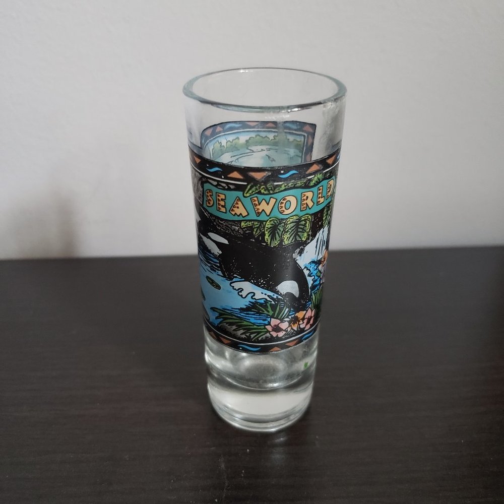 Sea World Shot Glass 4''